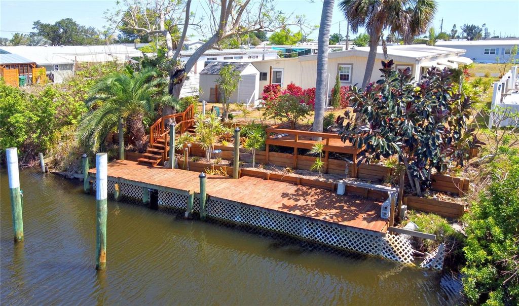Photo of 1240 Seagull Drive, Englewood, FL 34224 (MLS # N6137239)