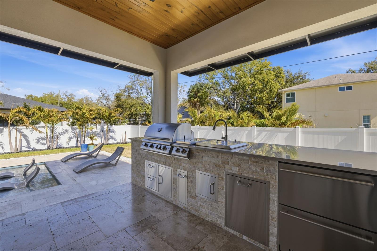 GANDY BLVD PARK - Residential