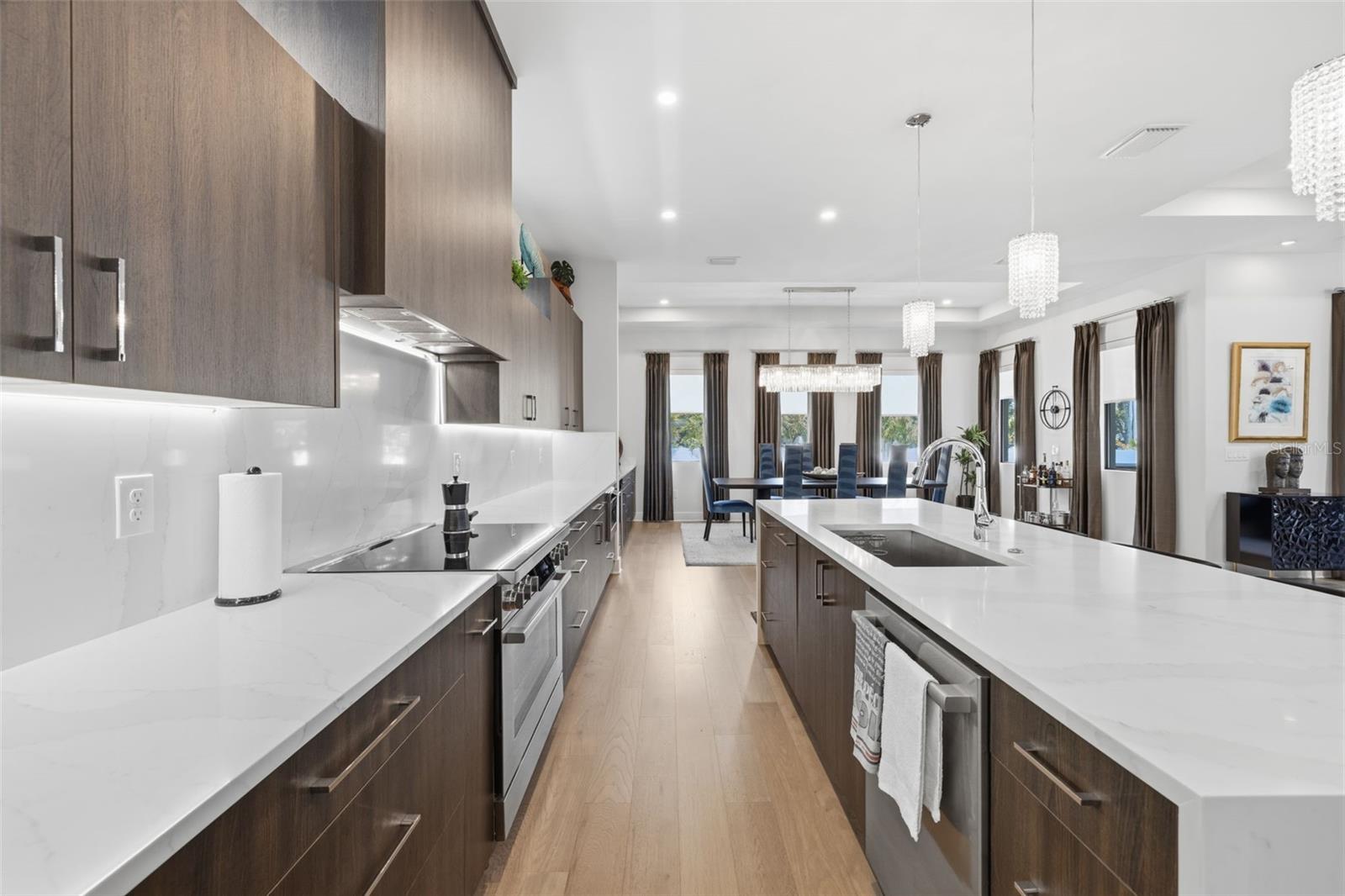 GANDY BLVD PARK - Residential