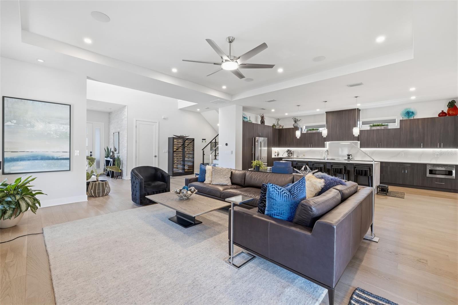 GANDY BLVD PARK - Residential