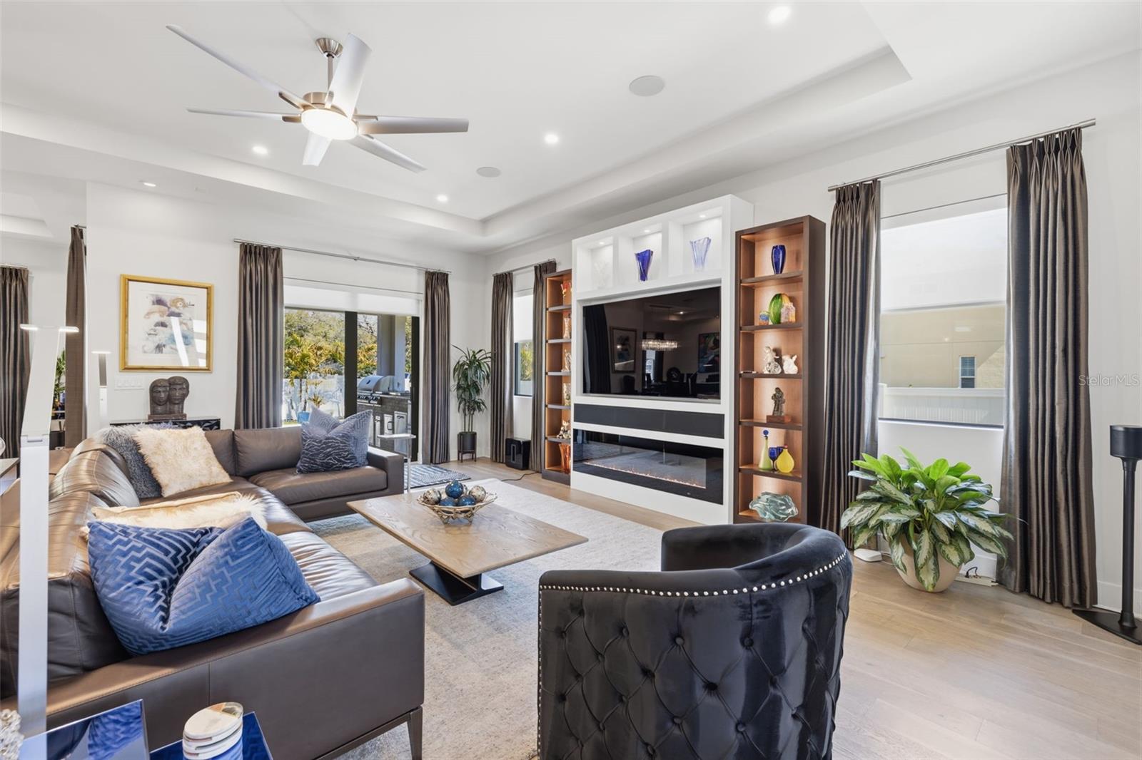 GANDY BLVD PARK - Residential