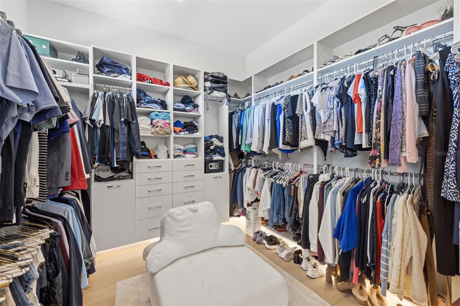 GANDY BLVD PARK - Residential