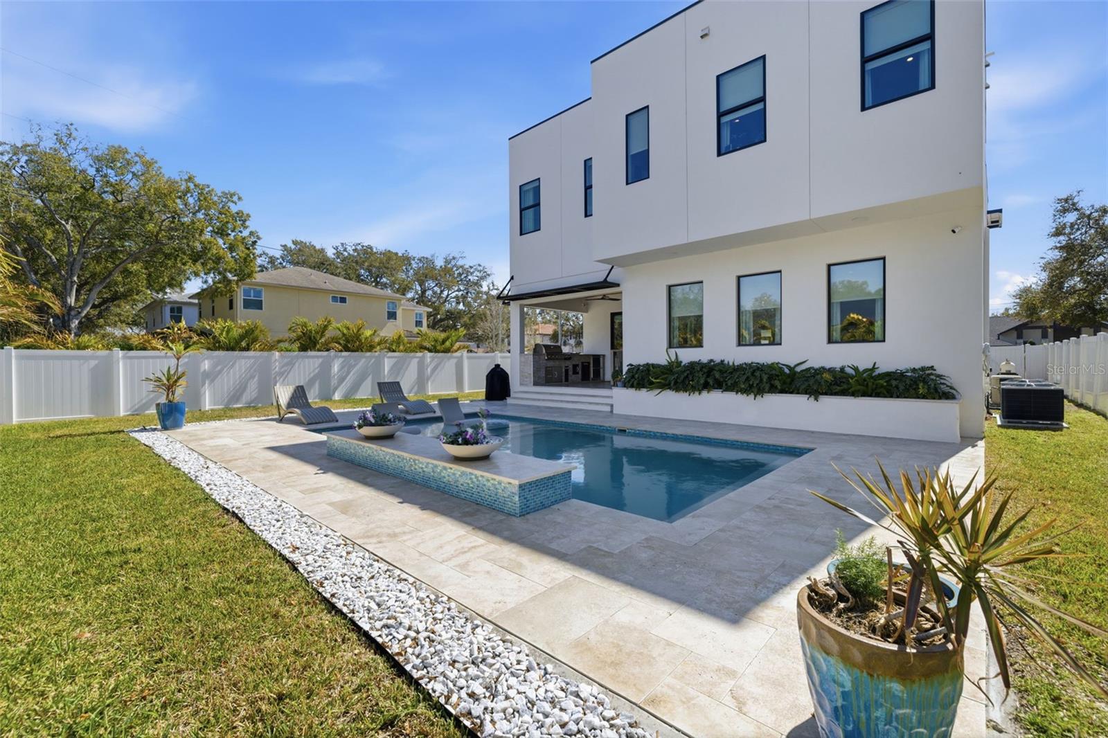 GANDY BLVD PARK - Residential