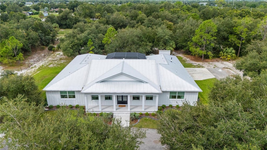 Photo of 6027 Westminster Street, Punta Gorda, FL 33982 (MLS # C7531740)