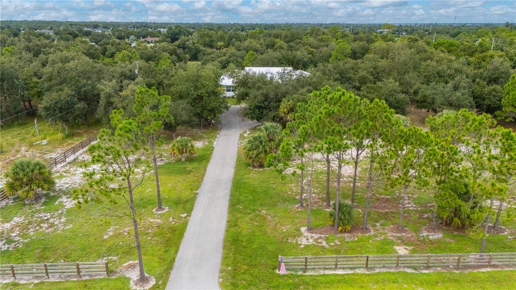 Photo of 6027 Westminster Street, Punta Gorda, FL 33982 (MLS # C7531740)