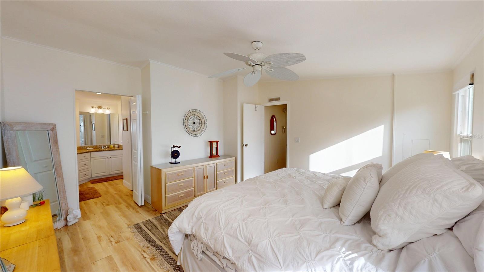 TANGERINE WOODS - Residential