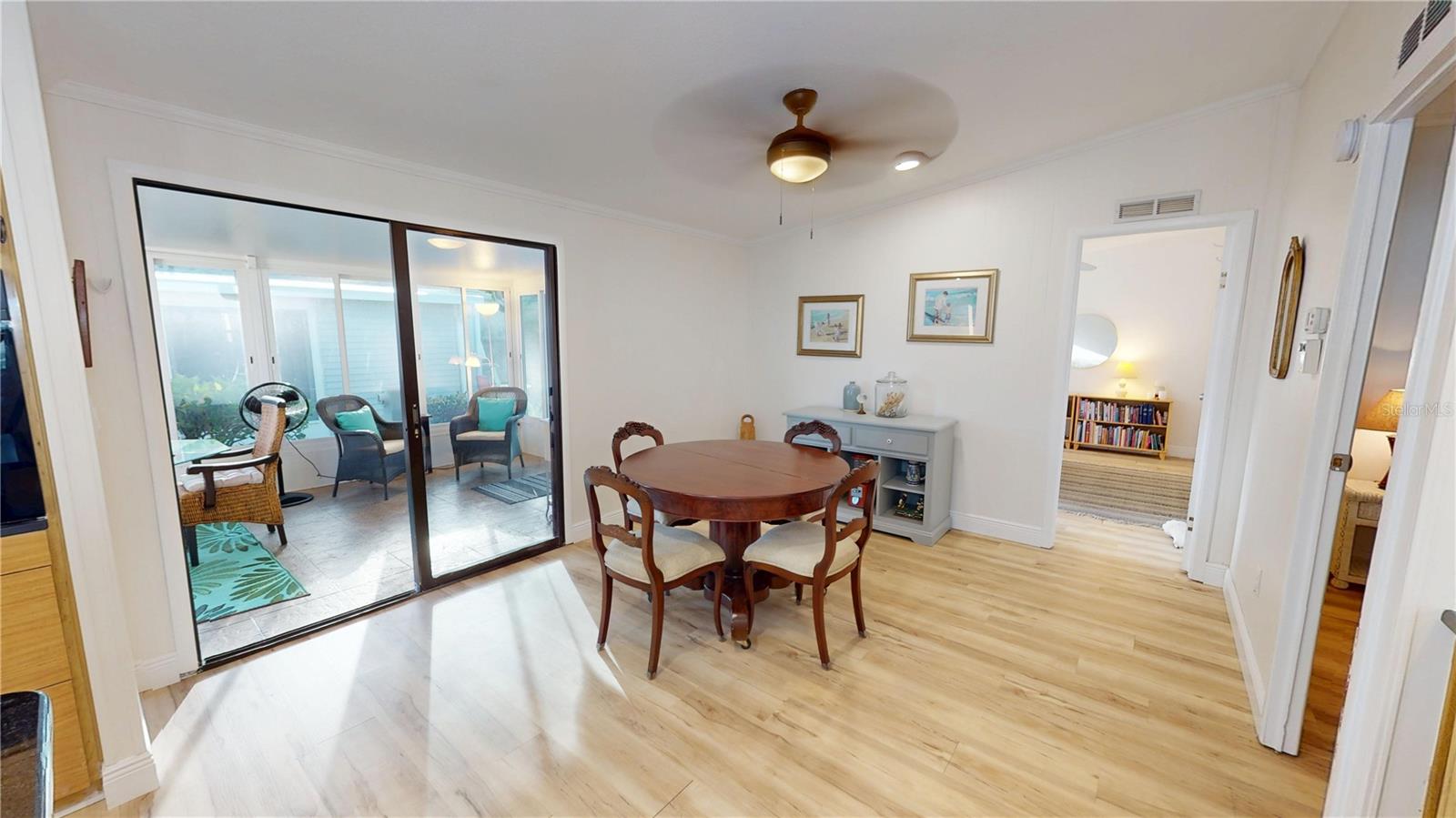 TANGERINE WOODS - Residential