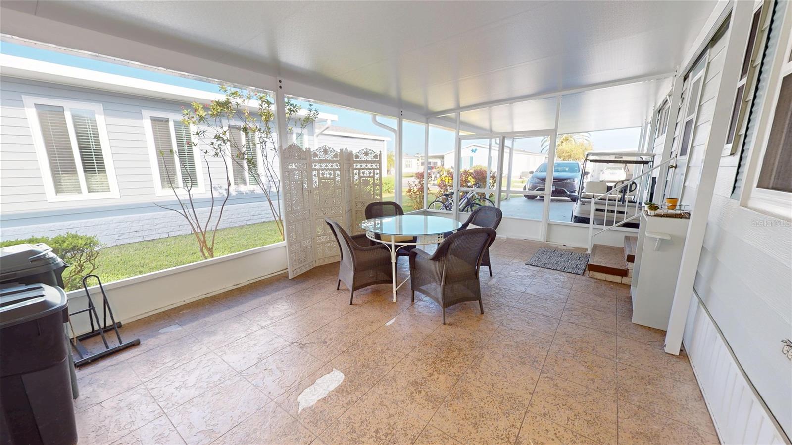 TANGERINE WOODS - Residential