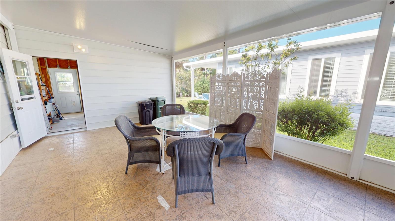 TANGERINE WOODS - Residential