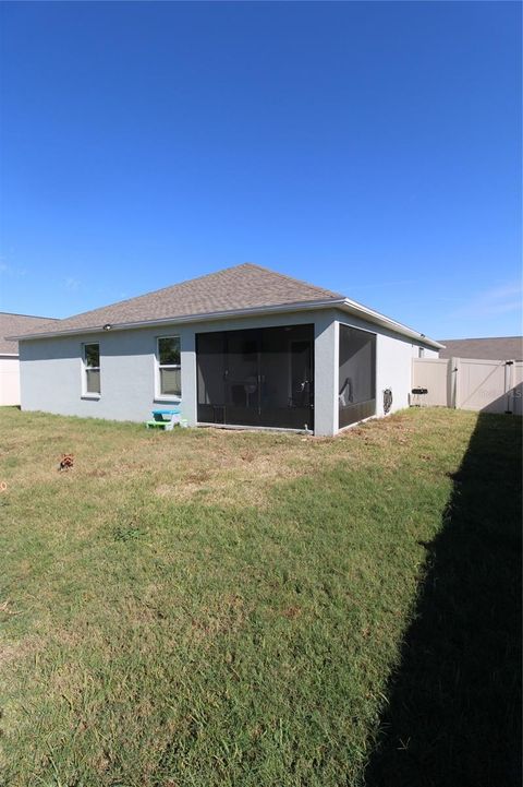 A home in WINTER HAVEN