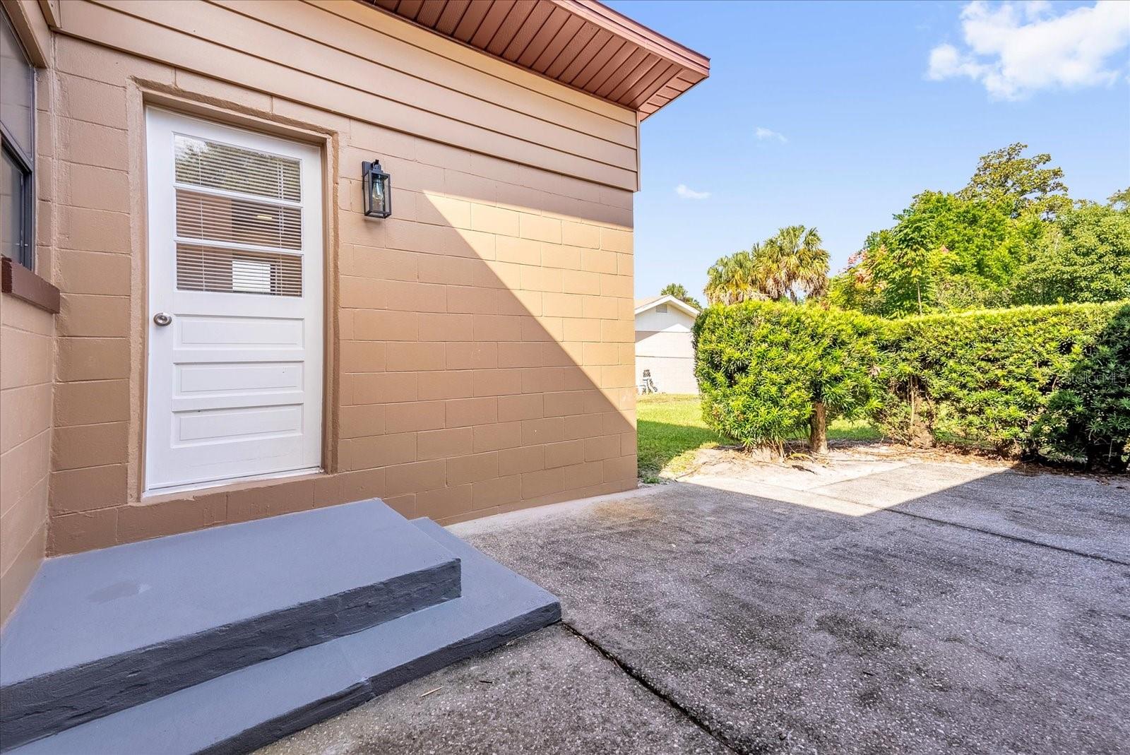 DEBARY DEV BUILDERS - Residential