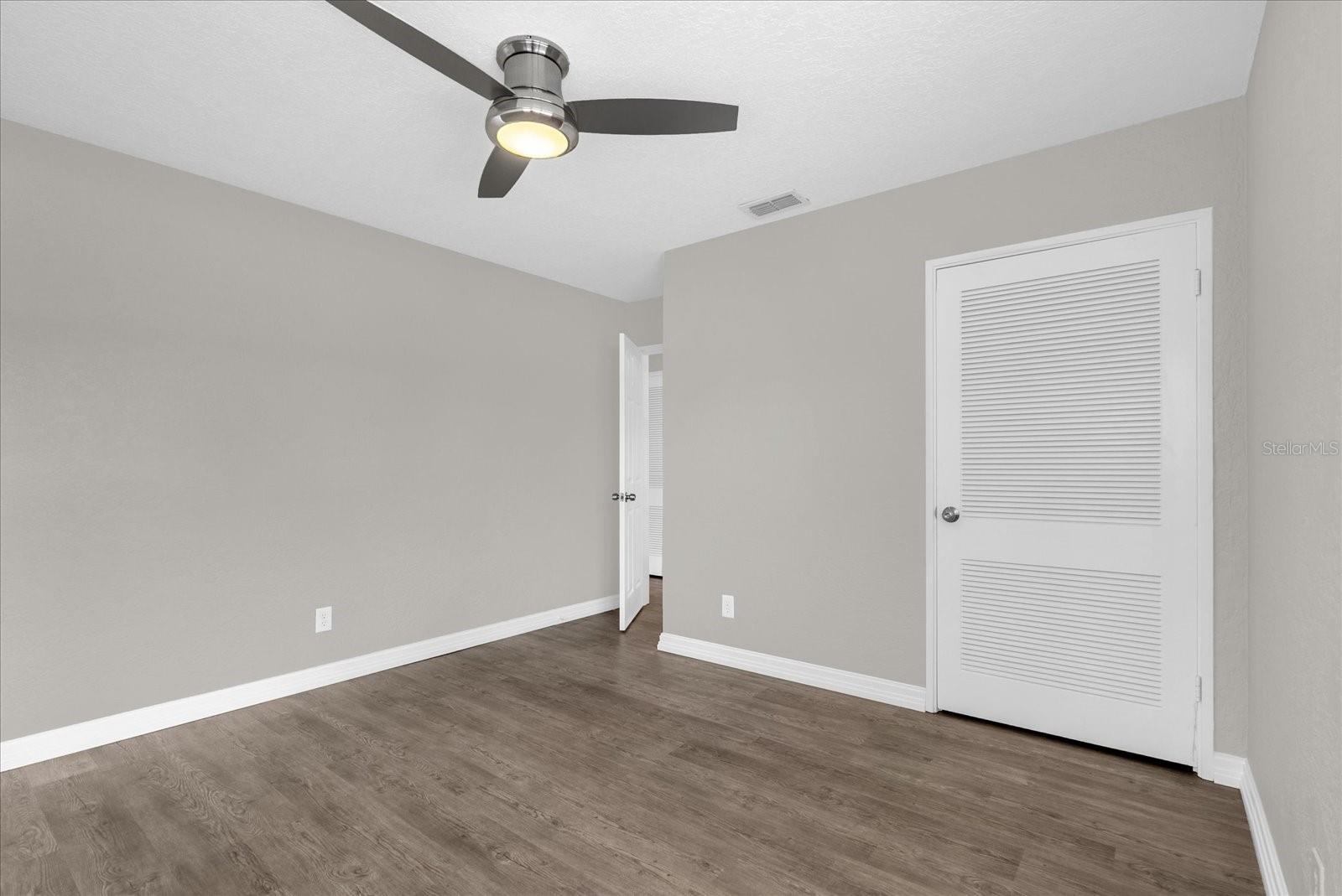 DEBARY DEV BUILDERS - Residential