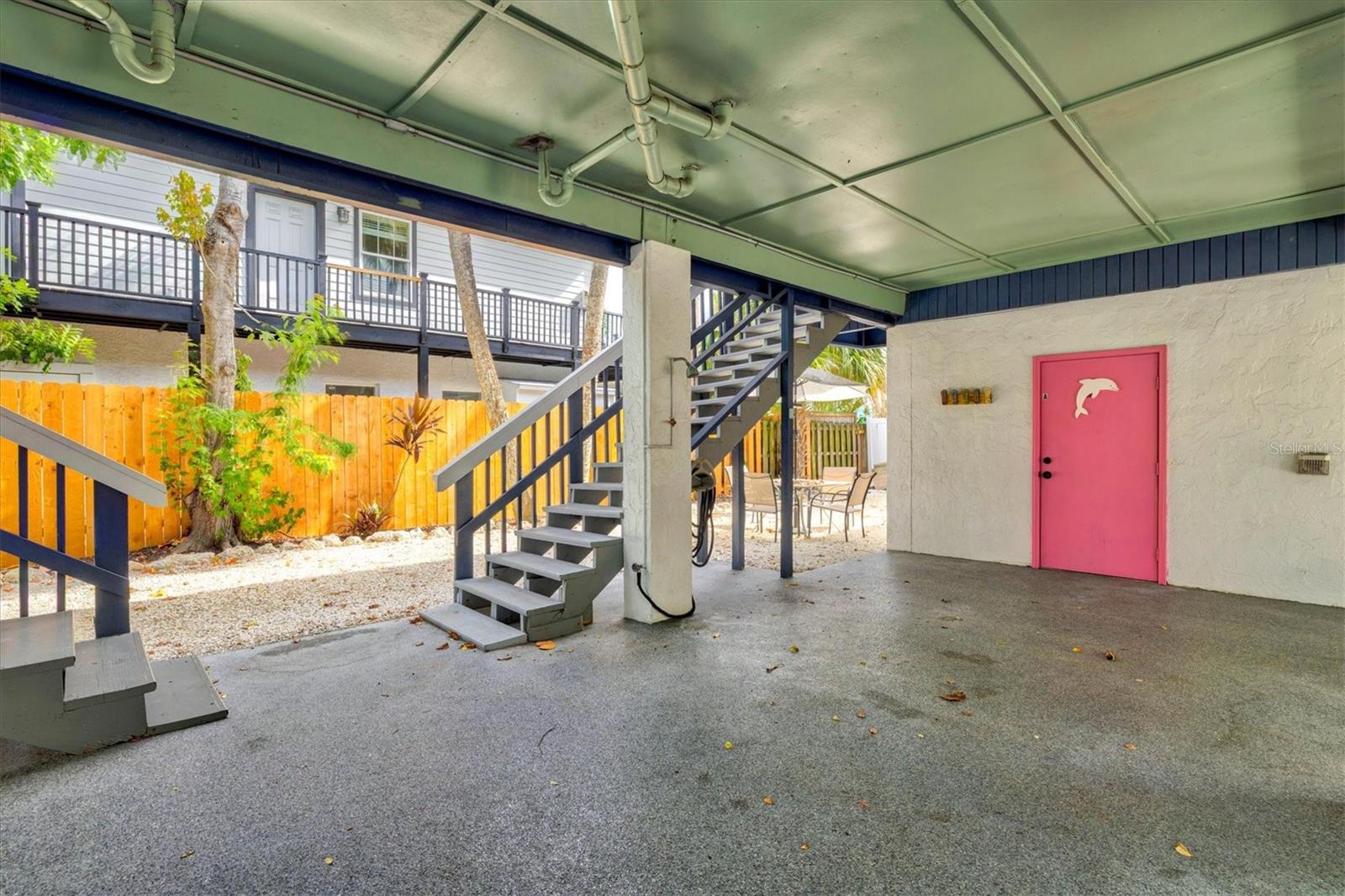 EDGEMERE - Residential
