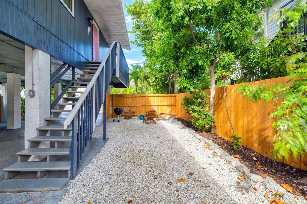 Photo of 8106 Gulf Drive, Holmes Beach, FL 34217 (MLS # A4666665)