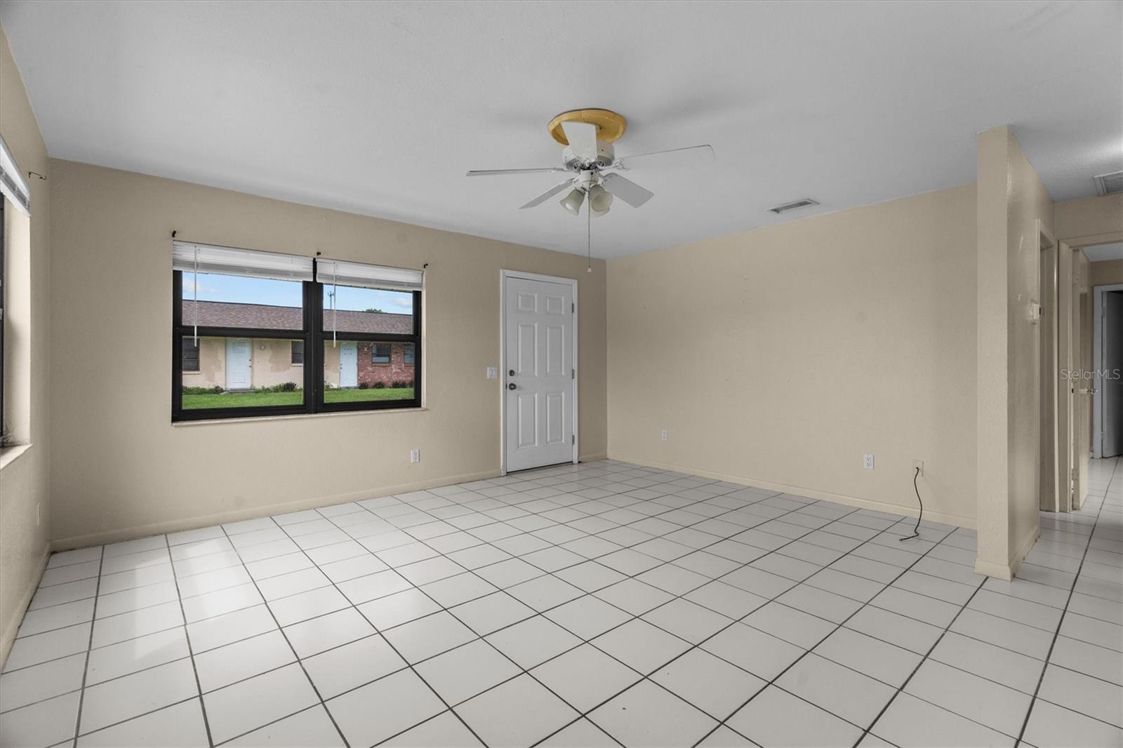 HRBR HEIGHTS - Residential Income