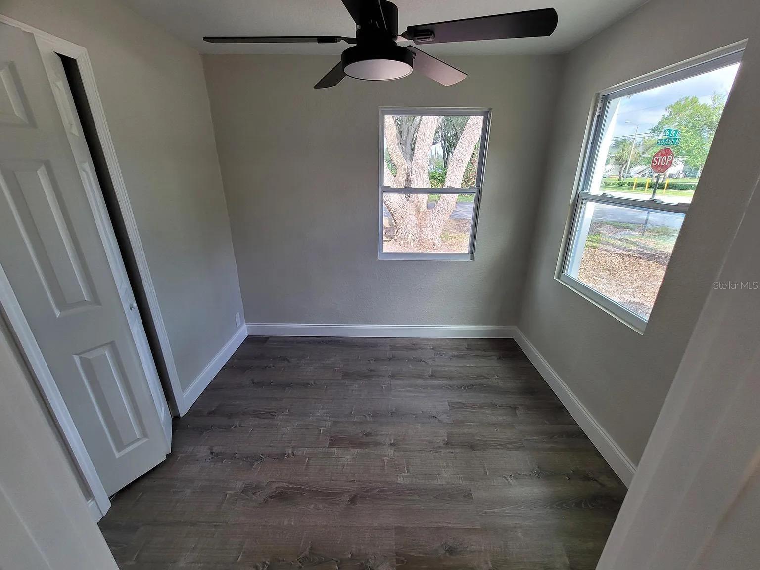 FIFTIETH AVE HOMESITES REV W 1/2 OF LOT 23 - Residential