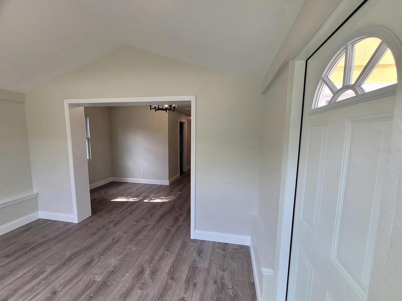 FIFTIETH AVE HOMESITES REV W 1/2 OF LOT 23 - Residential