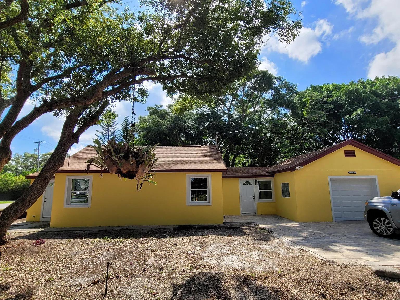 FIFTIETH AVE HOMESITES REV W 1/2 OF LOT 23 - Residential