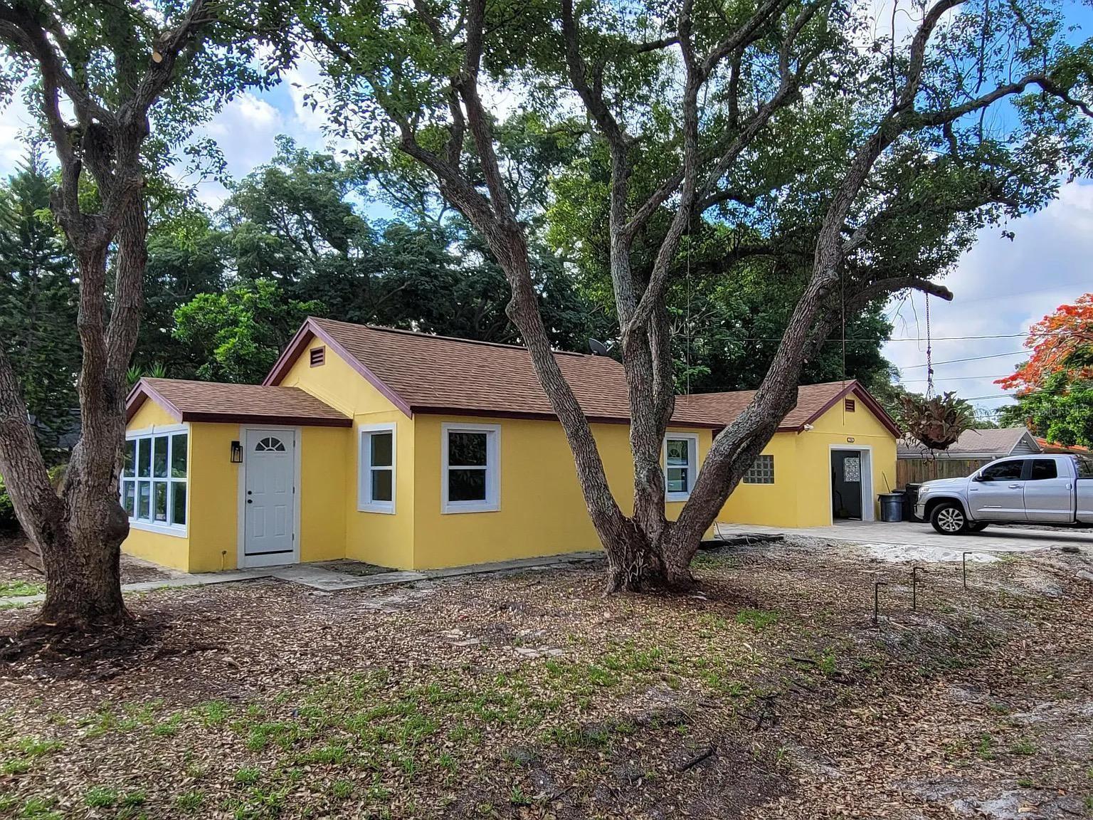 FIFTIETH AVE HOMESITES REV W 1/2 OF LOT 23 - Residential