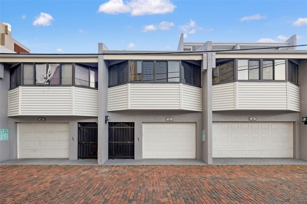 Photo of 301 2nd Street N #5, St Petersburg, FL 33701 (MLS # TB8398152)