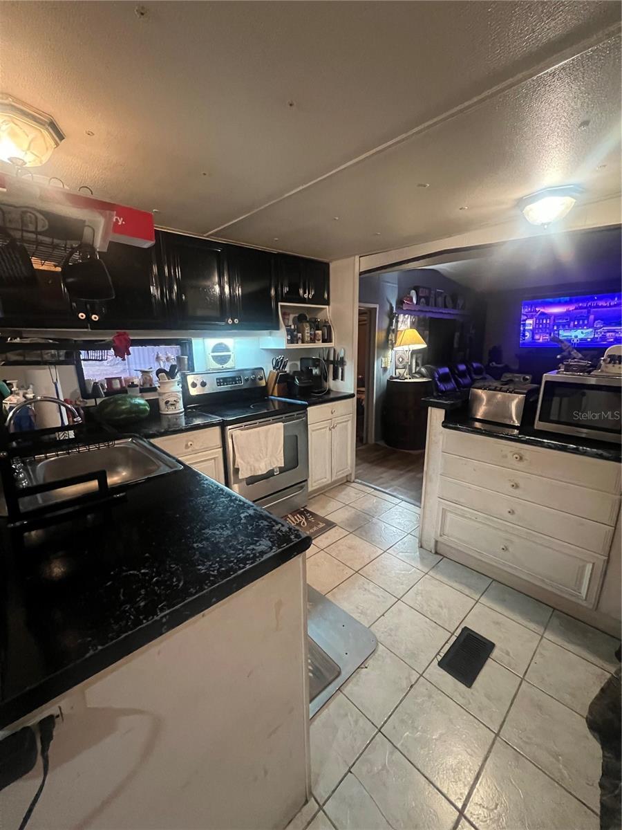 ZEPHYRHILLS COLONY CO - Residential