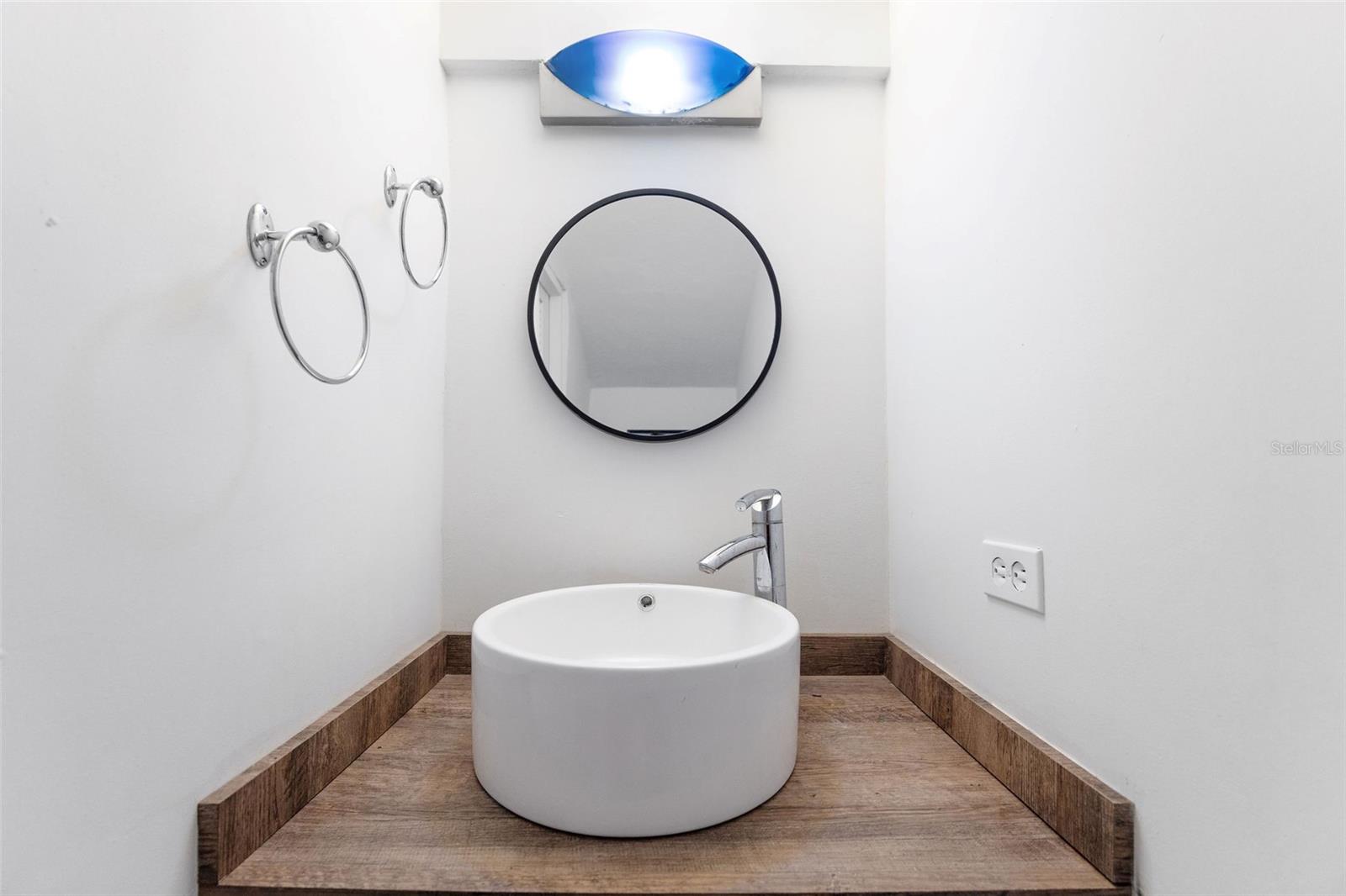 C. Flamboyán GARDEN HILLS TOWN PARK A2