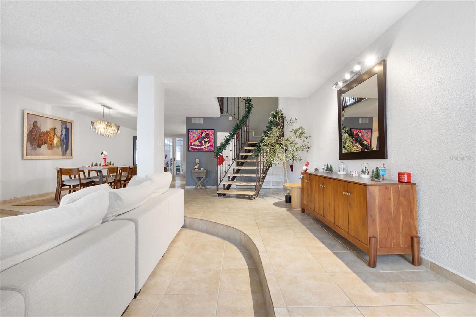 C. Flamboyán GARDEN HILLS TOWN PARK A2