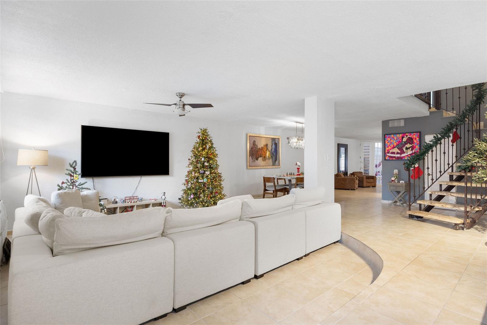 C. Flamboyán GARDEN HILLS TOWN PARK A2