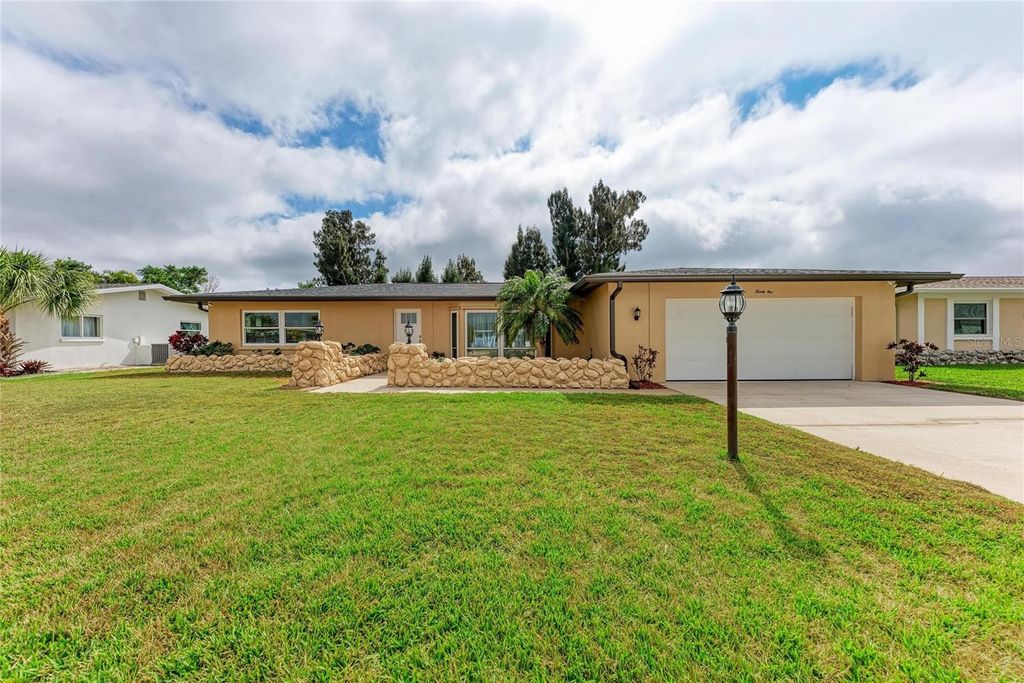 Photo of 21 S Golfview Road, Rotonda West, FL 33947 (MLS # D6146172)