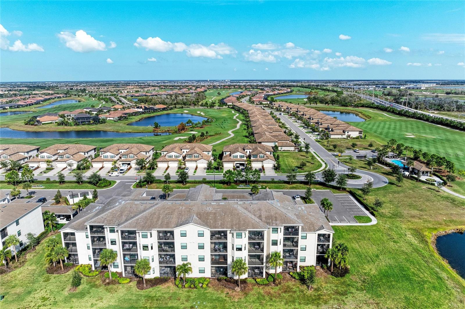 COACH HOMES III AT LAKEWOOD NTL PH 19 - Residential