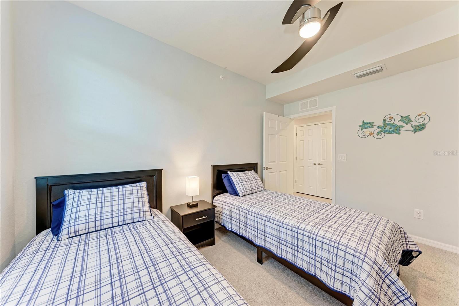 COACH HOMES III AT LAKEWOOD NTL PH 19 - Residential