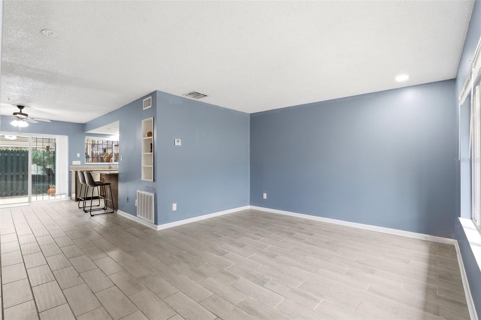 SILVER PINES PH 01 - Residential