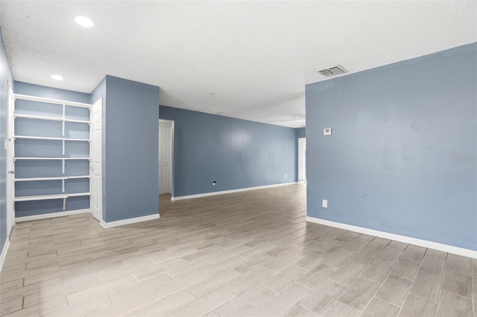 SILVER PINES PH 01 - Residential