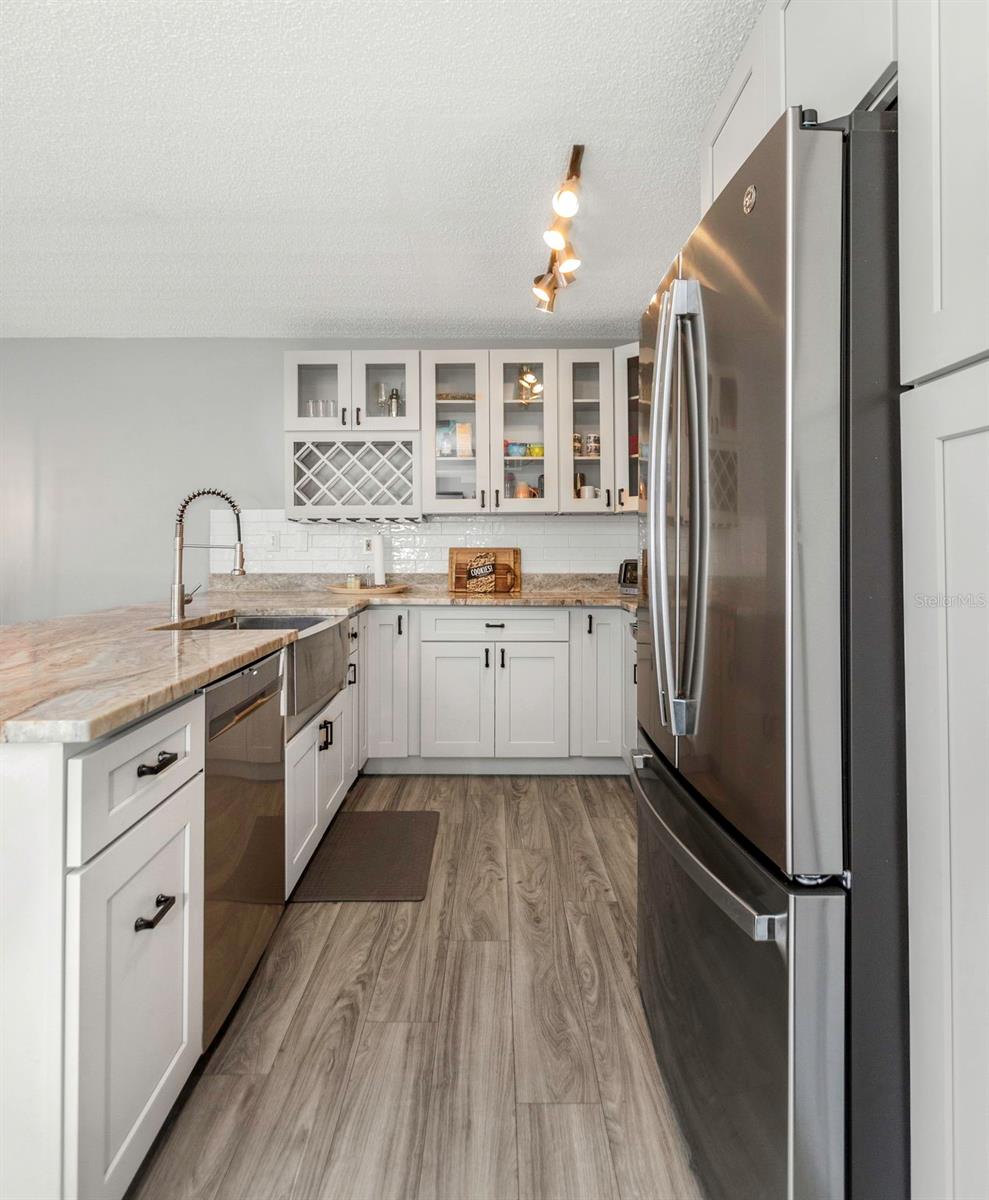 CRYSTAL LAKE CONDO - Residential