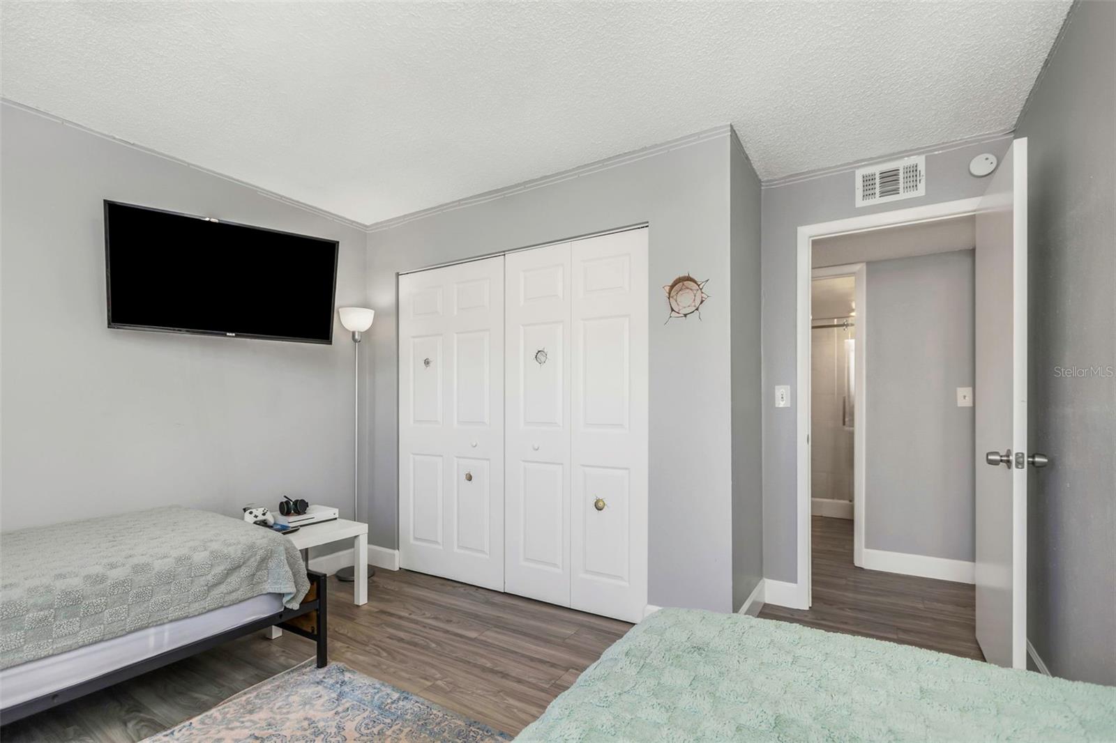 CRYSTAL LAKE CONDO - Residential