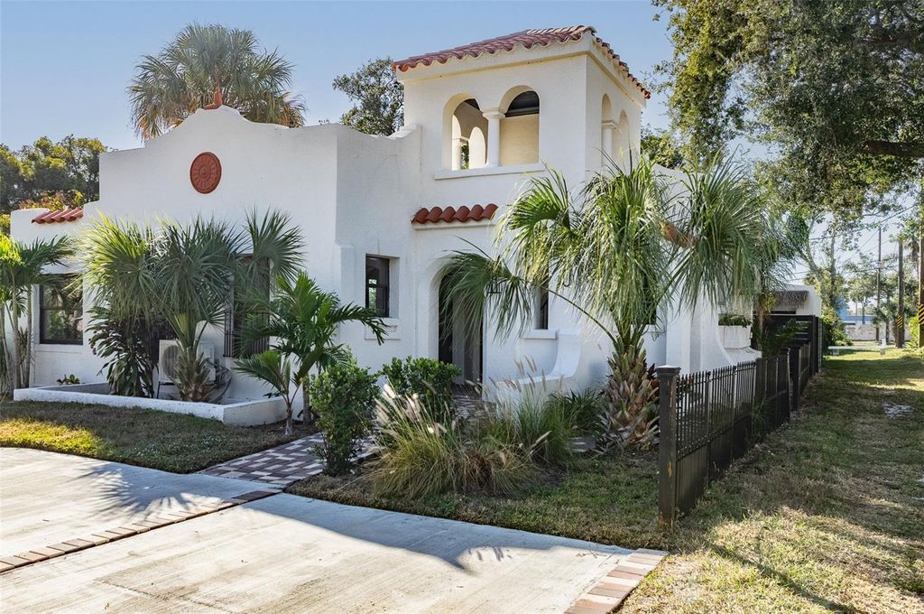 Photo of 2227 29th Street S, St Petersburg, FL 33712 (MLS # TB8450667)