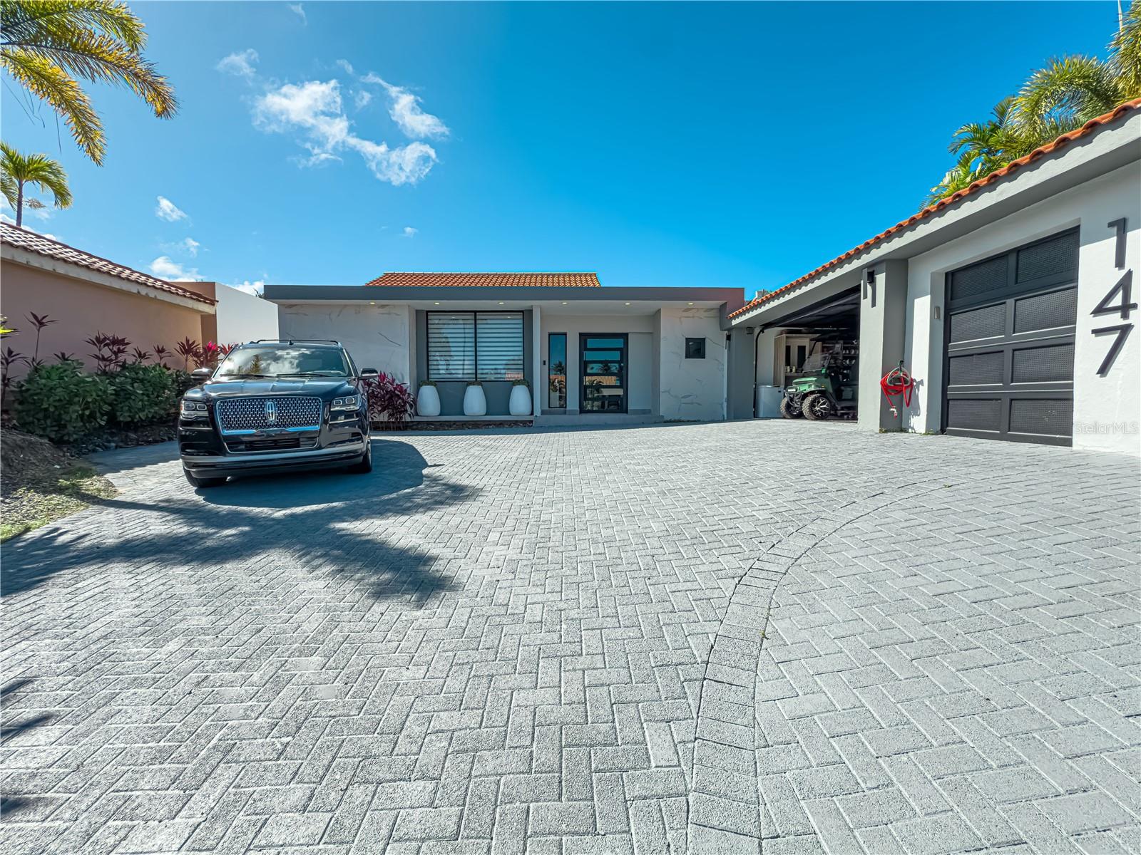 DORADO BEACH EAST - Residential