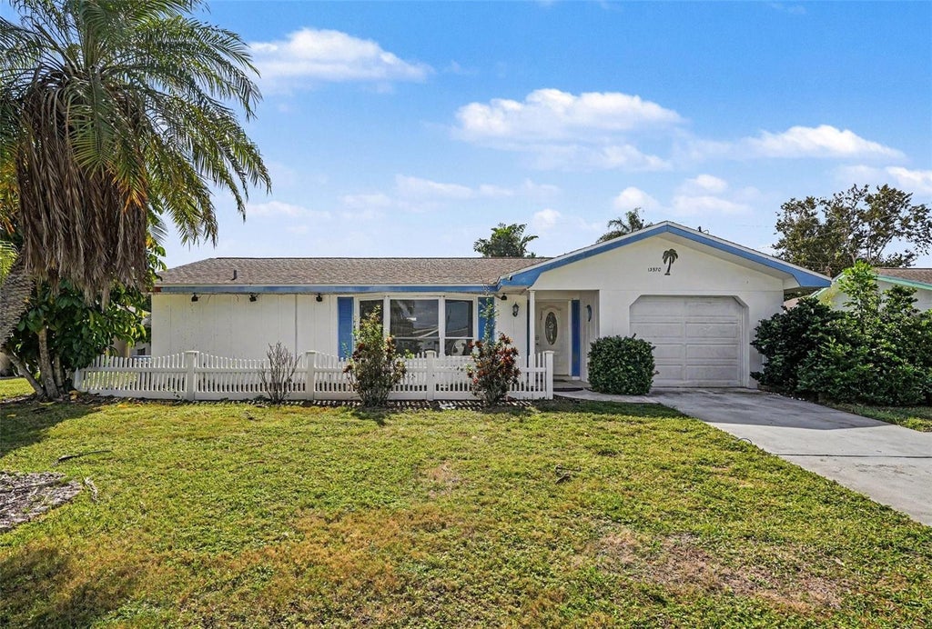 Photo of 13570 99th Avenue N, Seminole, FL 33776 (MLS # TB8562062)