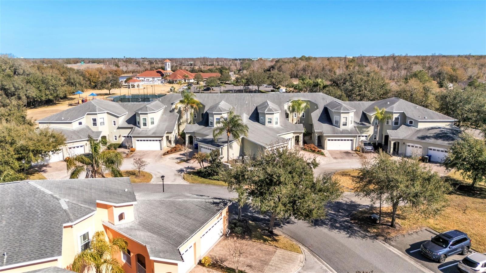 CARRIAGE HMS/CARILLON LAKES - Residential