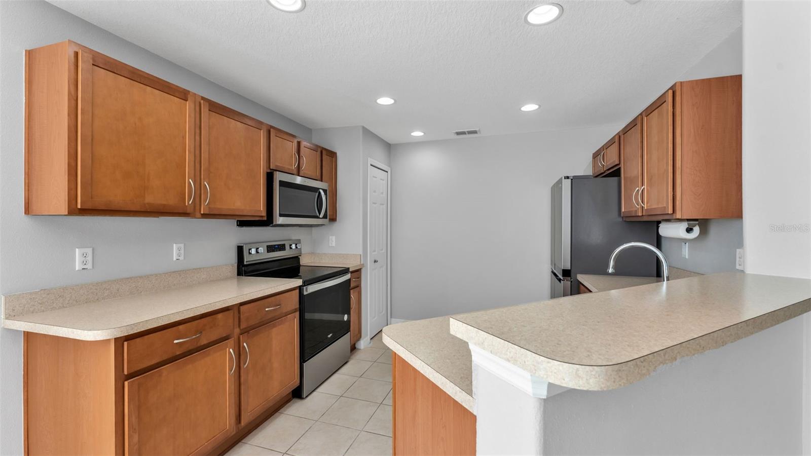 CARRIAGE HMS/CARILLON LAKES - Residential