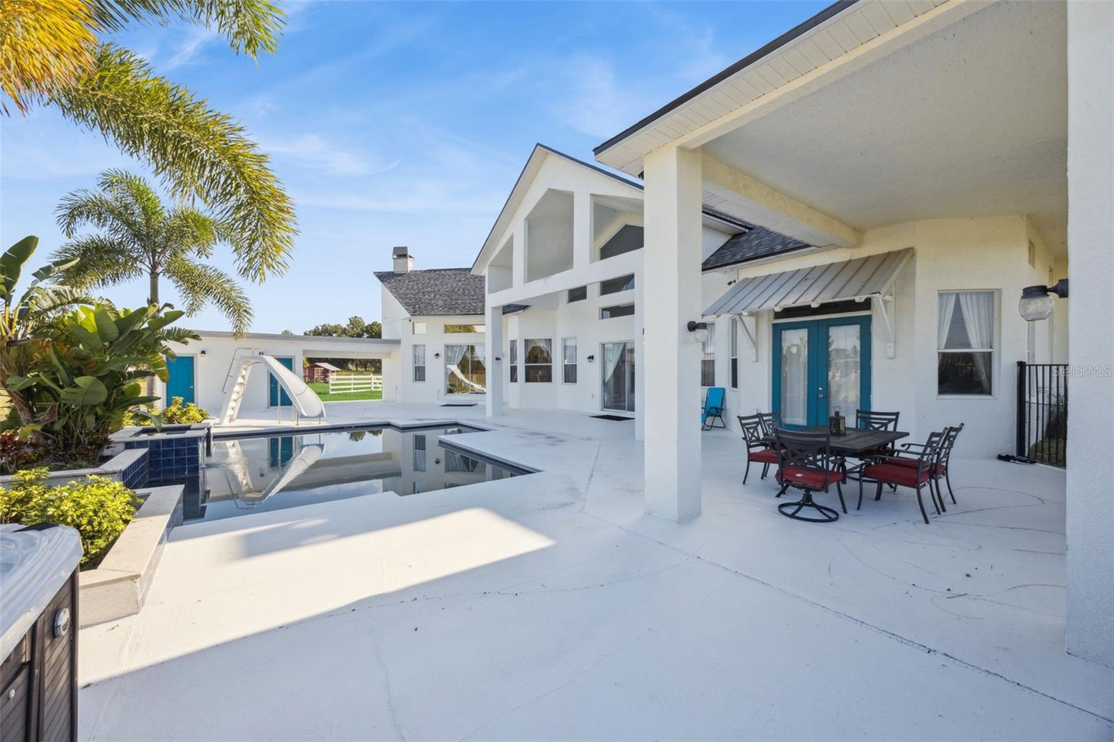 AVALON ESTATES - Residential