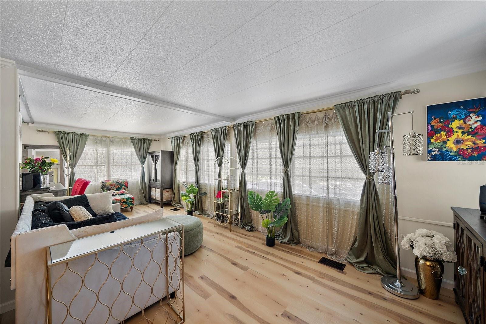 BRADENTON TROPICAL PALMS CO-OP - Residential