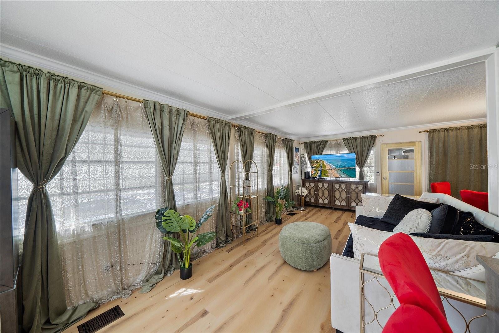 BRADENTON TROPICAL PALMS CO-OP - Residential