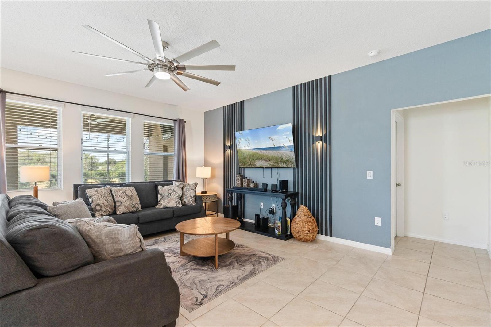 SOLTERRA PH 2D - Residential