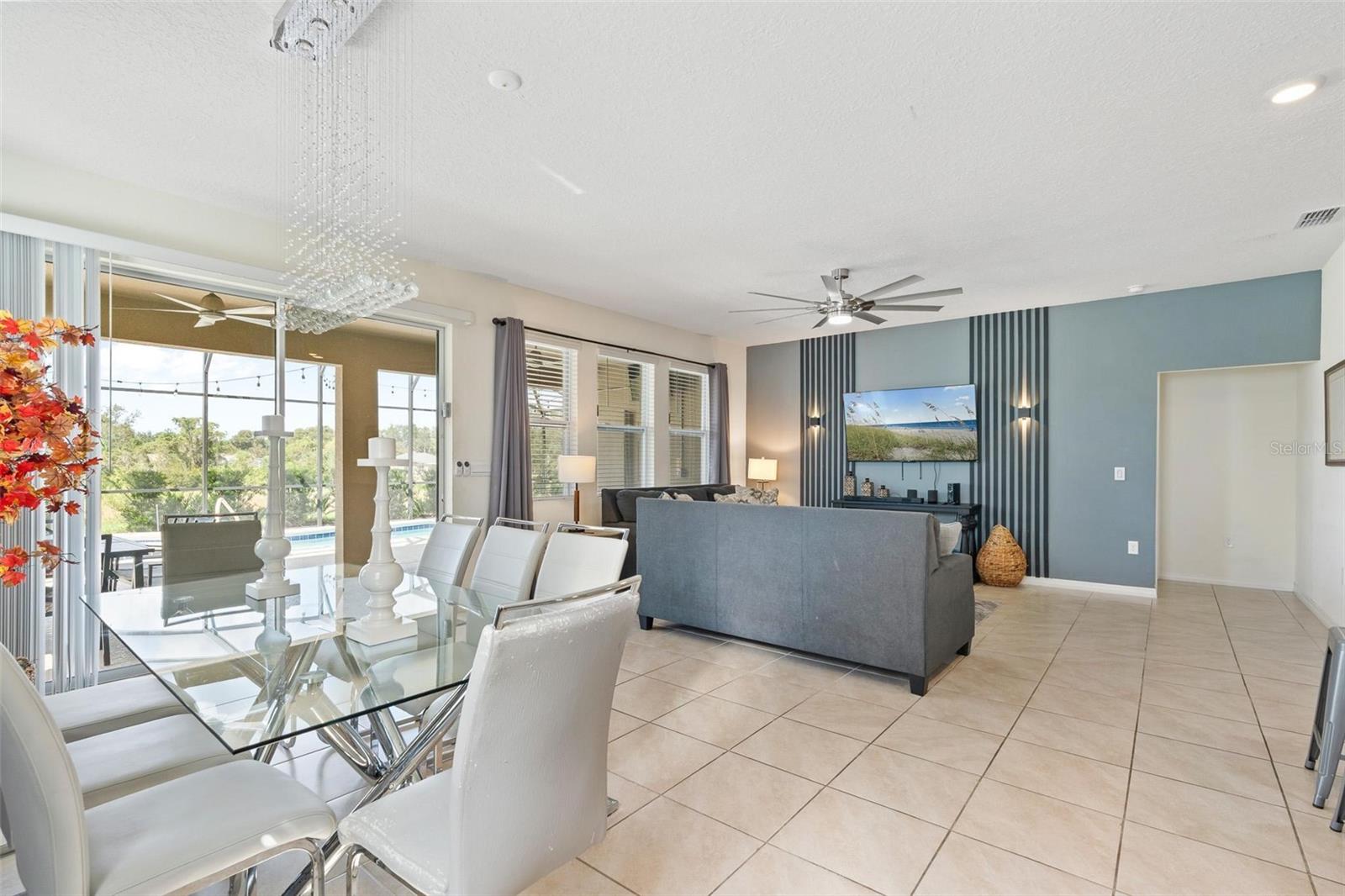 SOLTERRA PH 2D - Residential