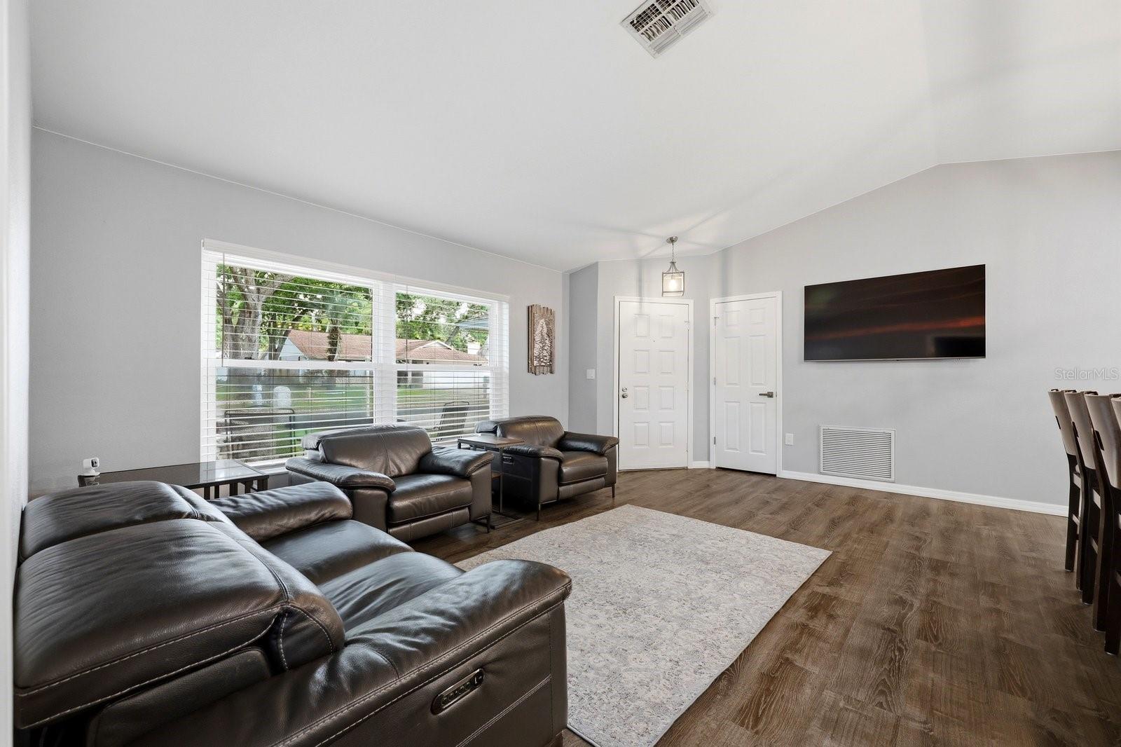 ARBOR GLEN - PH ONE - Residential