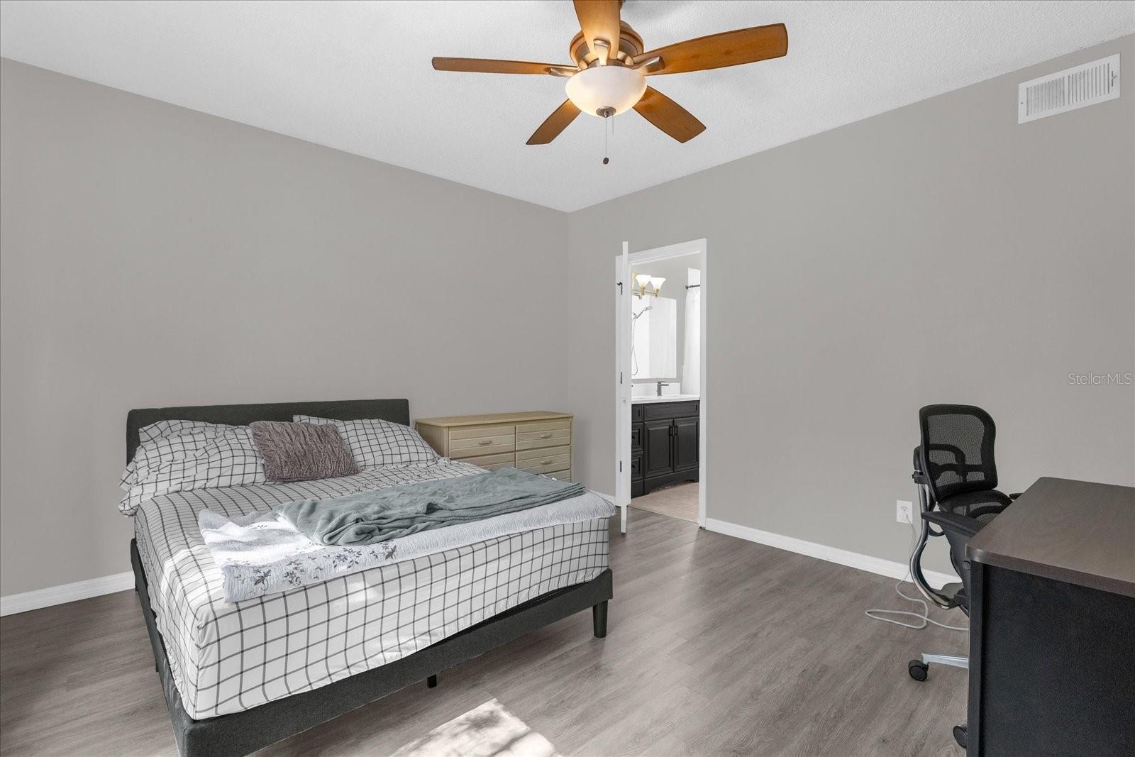 SANCTUARY - Residential