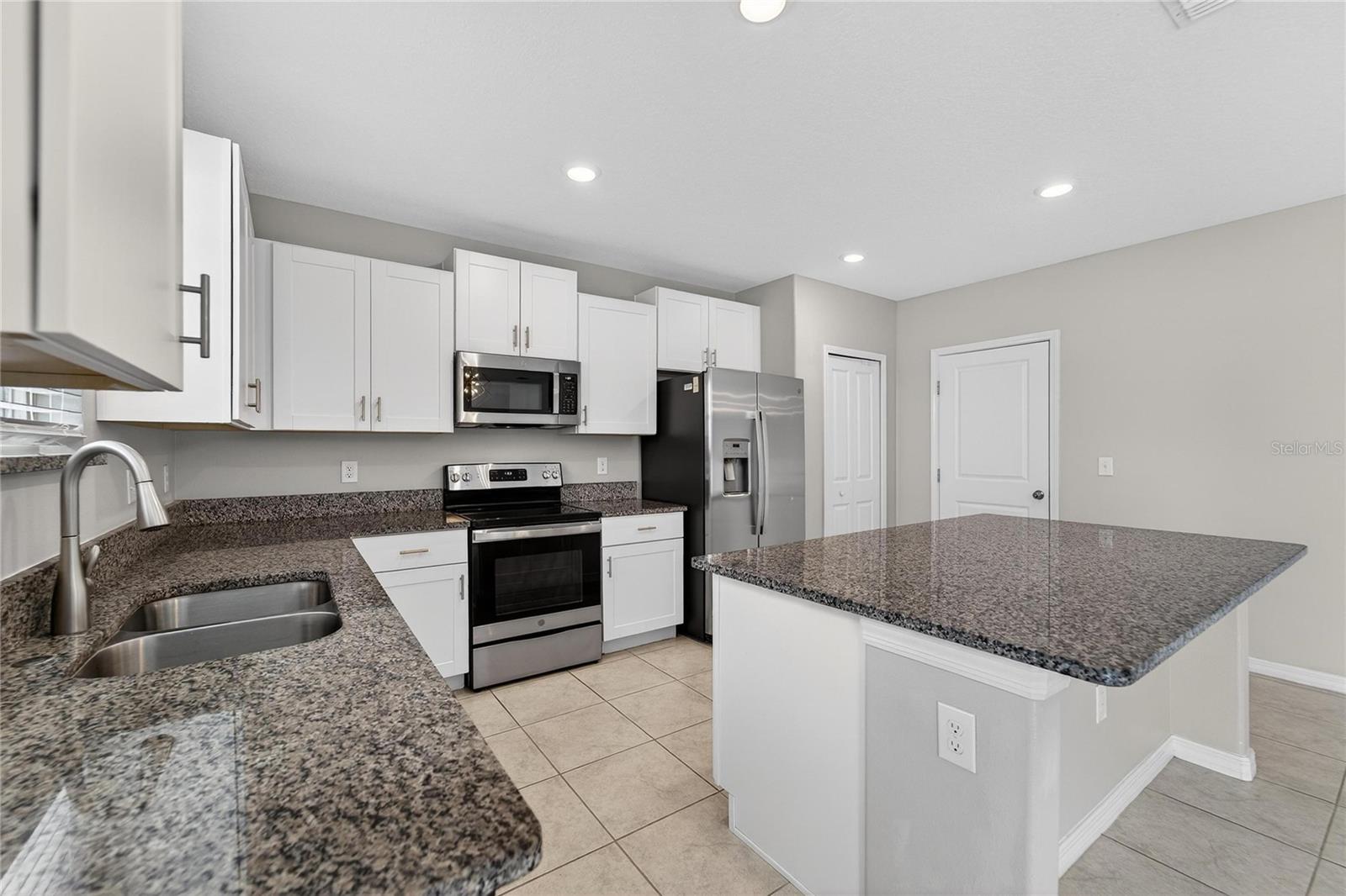 TRIPLE CRK PH 6 VILLAGE H - Residential