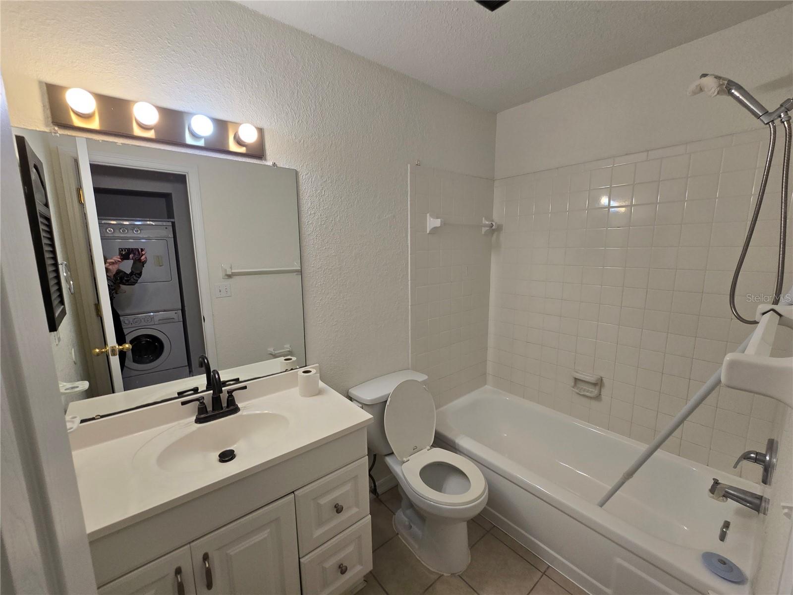 VETERANS VILLAS PH 02 - Residential Lease