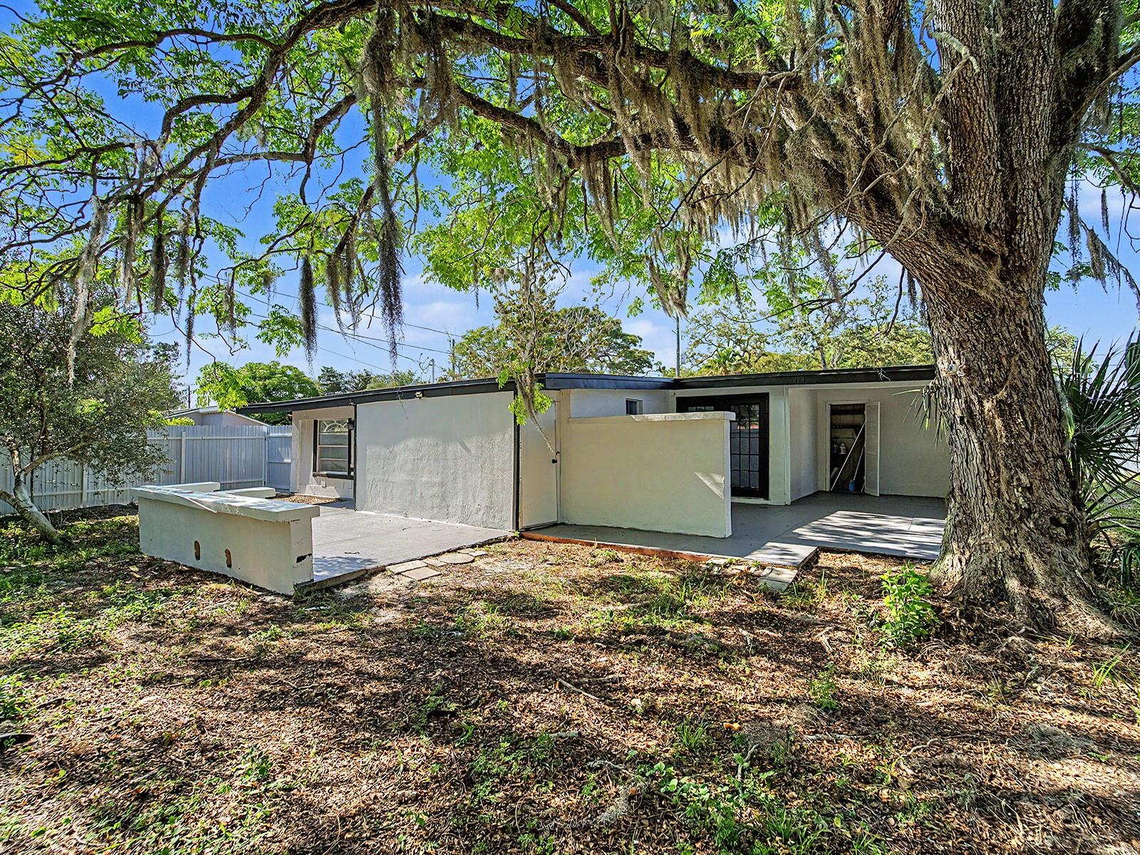 US HWY 19 09 ADD 09 - Residential Lease